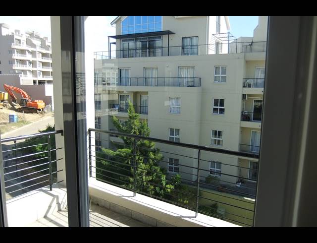 2 bed property to rent in TYGER WATERFRONT